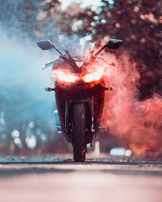 motorcycle-pink-blue-smoke