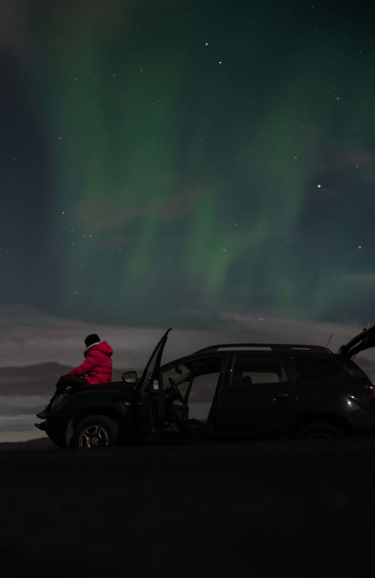 northern-lights-car