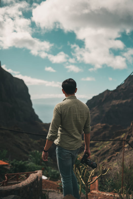 tenerife-mountains-back-shot