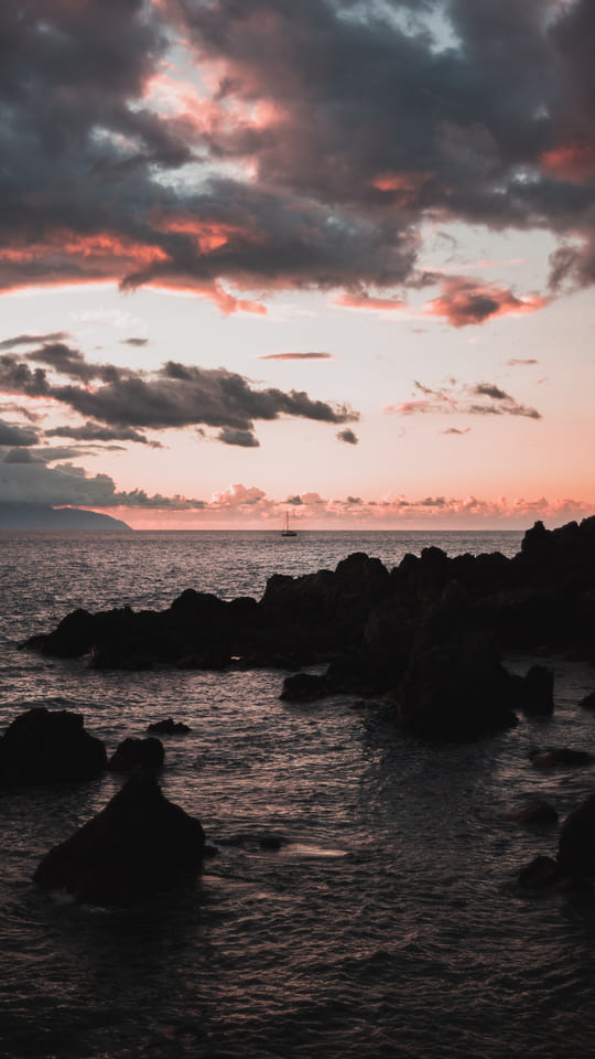 tenerife-sail-boat-sunset